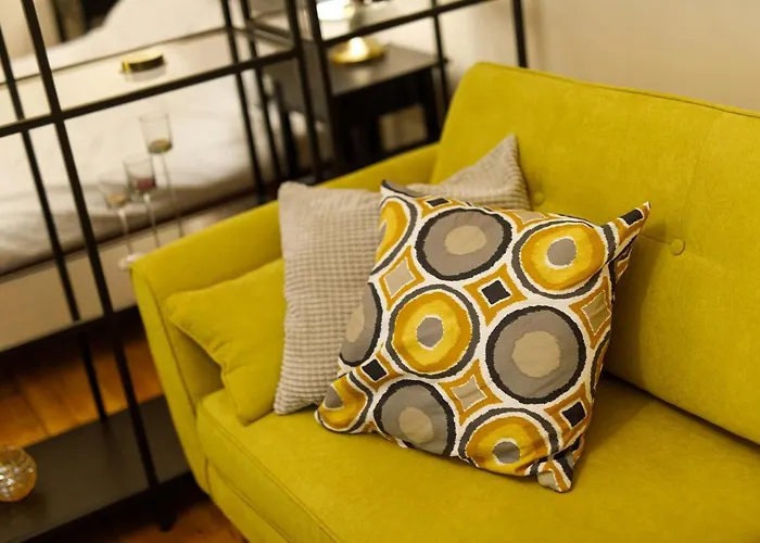 Stylish Flat In The Heart Of Historical Center